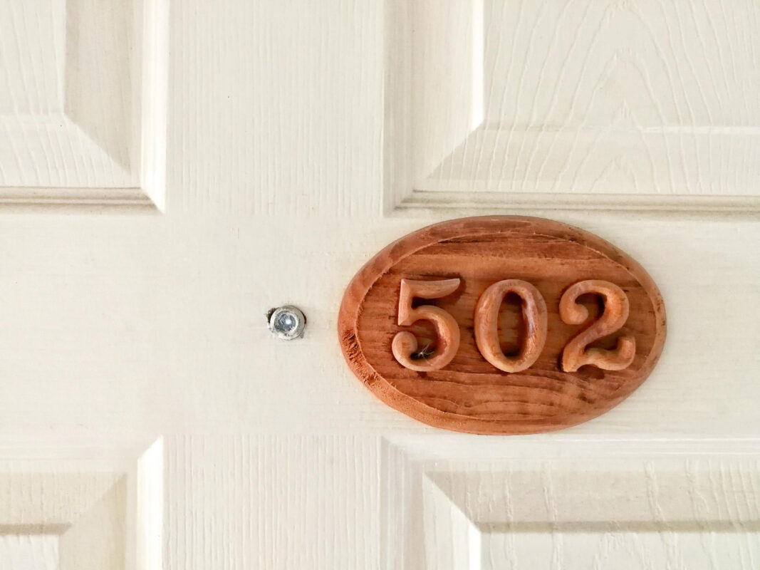 Targhette numeri camere hotel guida scelta e design