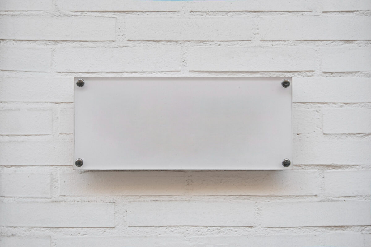 Porta Targhe Personalizzate per Hotel e B&B | Guida